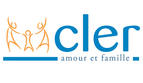 logo cler amour et famille avec une image d'une famille